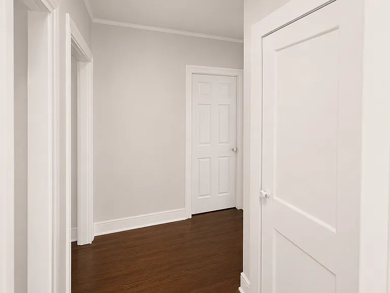 3849 Lyons St — Photo 9