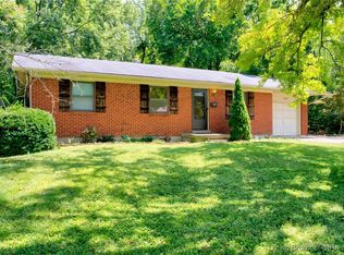 306 Country Club Dr, New Albany, IN 47150