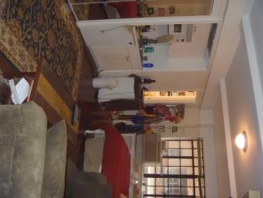 Rented by Olshan Realty | media 8