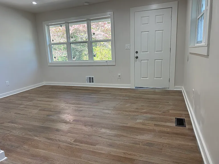 2745 Sylvan Rd #1 — Photo 4