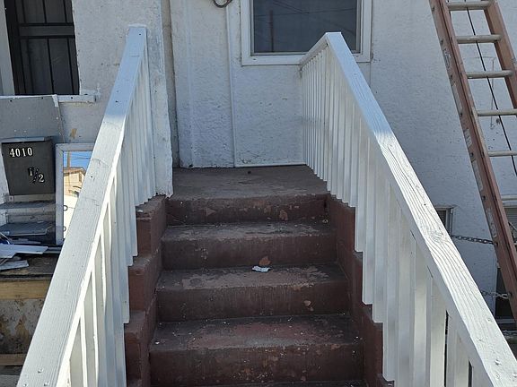 4th image of 4010 Rockwood St #1/2