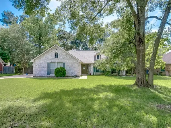 518 Fairbanks Dr, Magnolia, TX 77354