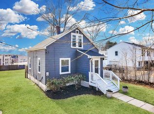 60 Tennyson St, Worcester, MA 01610