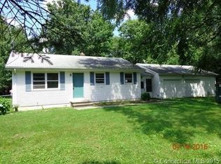 5 Potts Rd, Griswold, CT 06351