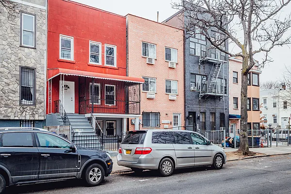 Rented by Nooklyn NYC LLC | media 15