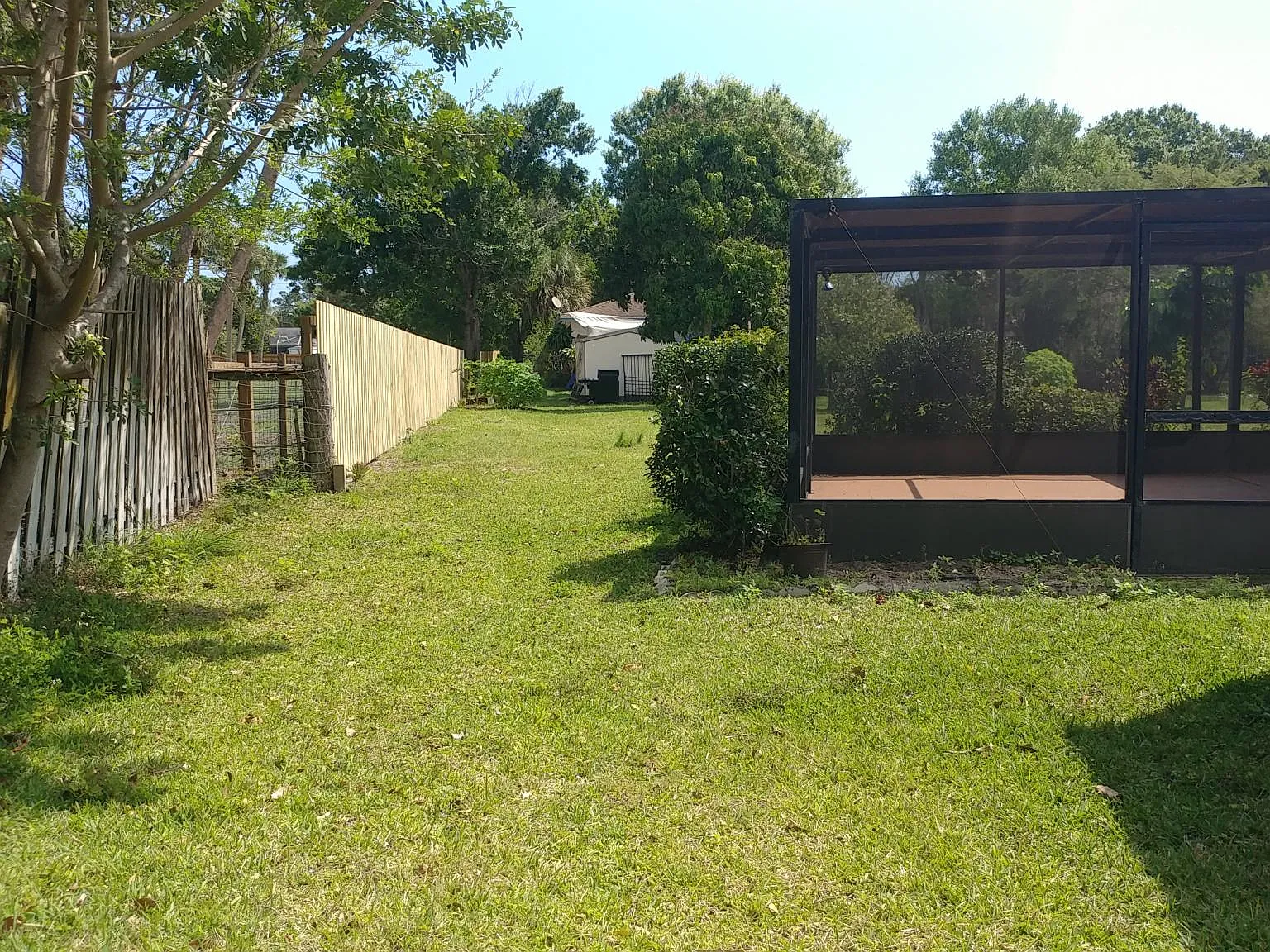 3 bed, 1064 sqft, $2,150 — Photo 4