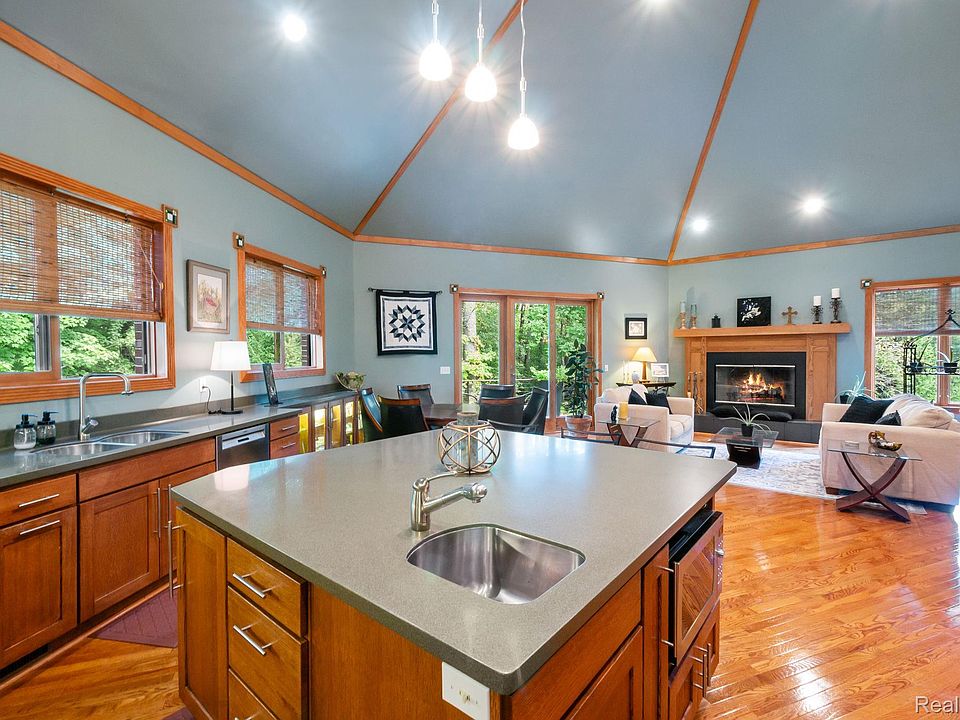 328 Kingslyn Farms Ct, photo 17
