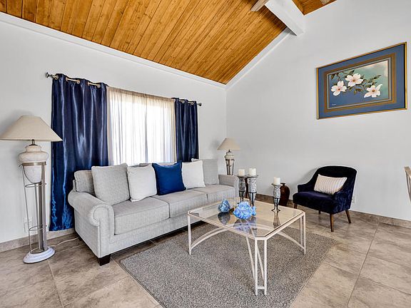 4th image of 70100 Mirage Cove Dr Unit 2