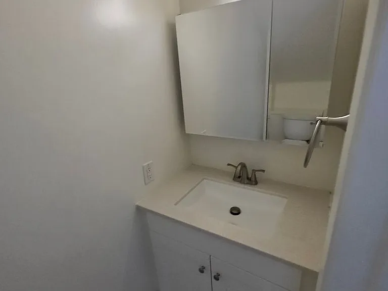 3505 Emerald St — Photo 12