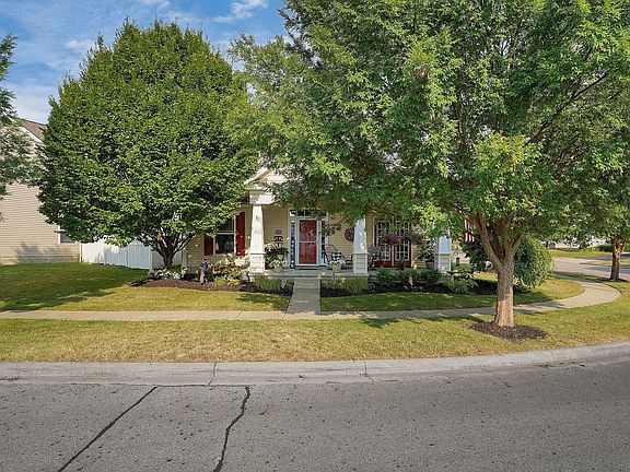 2nd image of 1703 Harbour Mist Dr