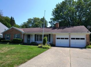 1820 Eastbrook St SE, Grand Rapids, MI 49508