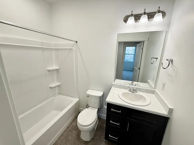 754 W Blue Magic Ln #101 — Photo 2