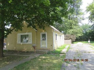 219 Clifton Dr, Round Lake Park, IL