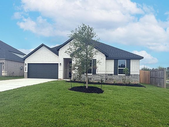 2nd image of 1104 Skyline Trails Ave