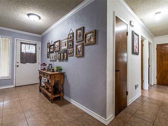 4th image of 1305 Sealane Dr