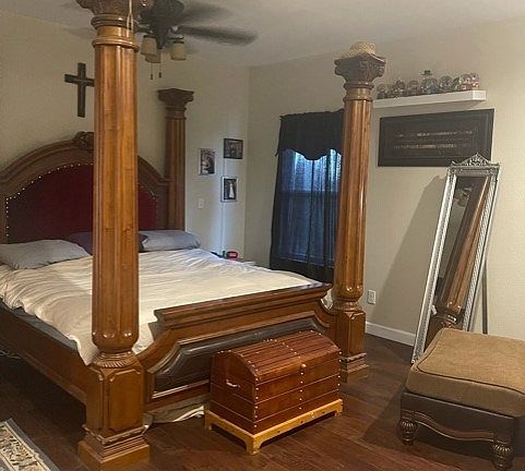 4th image of 5012 Madison St #1505