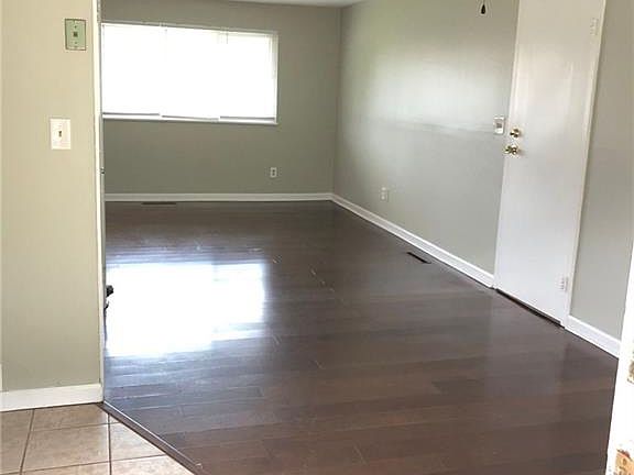 5th image of 5114 Mariner Dr