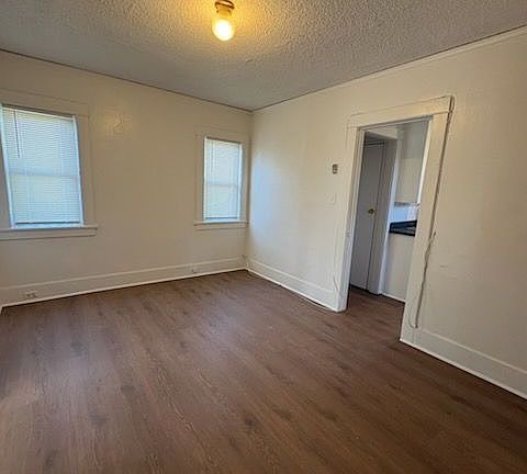 2nd image of 34 N Marguerita Ave