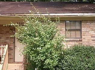 8372 Warren Dr, Douglasville, GA 30134