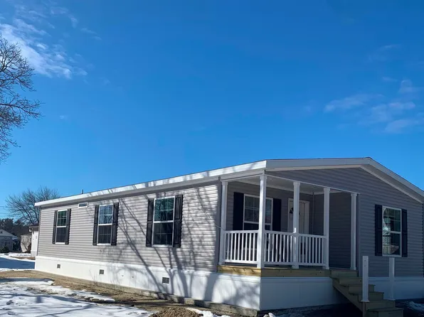 2 FERNALD Lane, Rochester, NH 03867