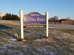 650 Vista Cir, Columbus, WI 53925