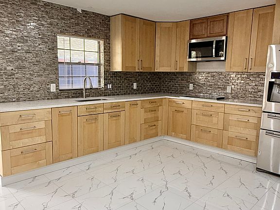 5th image of 5605 Patterson Rd #1