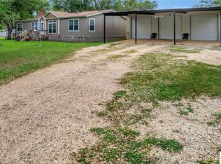 214 Hester Rd, Victoria, TX 77905