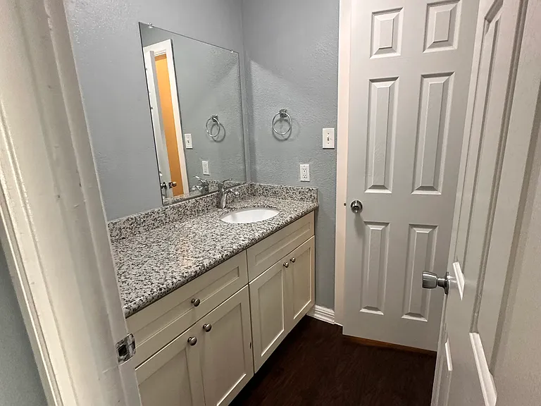 Cavalcade Heights 735 LLC — Photo 22