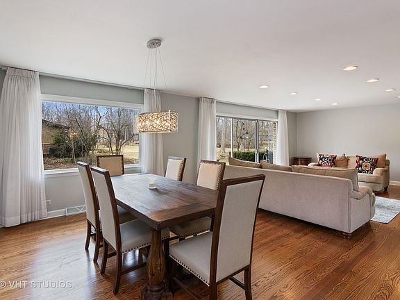 5th image of 336 Tall Trees Ln