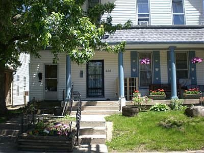 2nd image of 614 Troy St