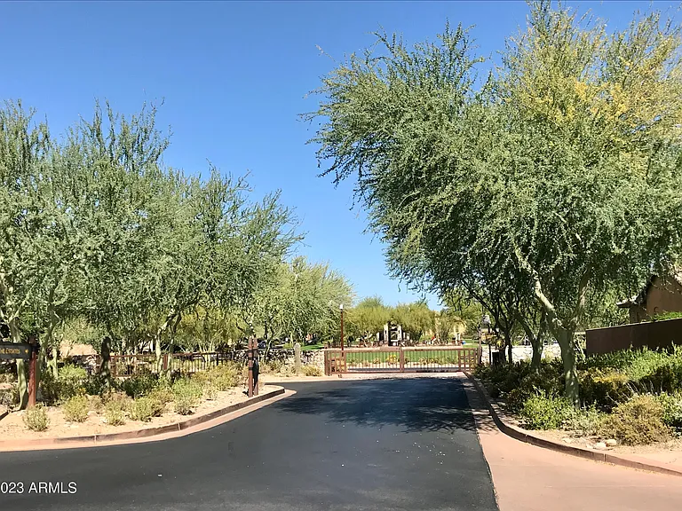 9260 E Desert Village Dr — Photo 34