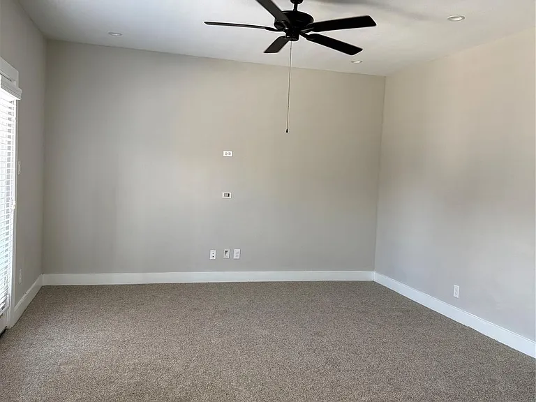 16610 Oasis Meadow Ln — Photo 12