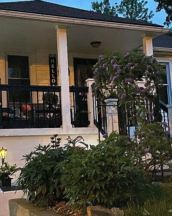 1st image of 3123 Wallace Ave