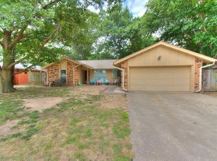 408 Midland Dr, Norman, OK 73072