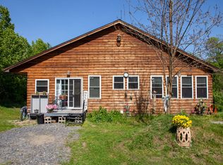 199 Temple Rd, Farmington, ME 04938