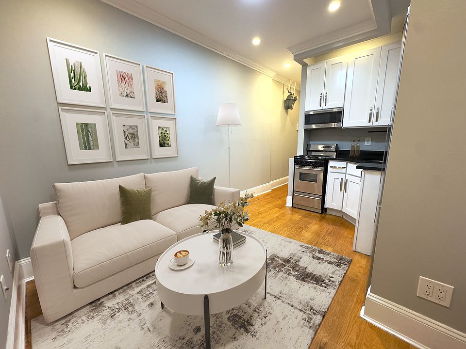 1st image of 54 Maujer St #28B