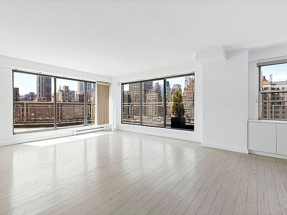 3rd image of 435 E 65th St