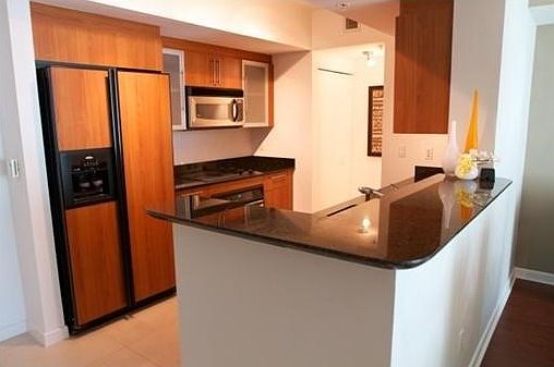 2nd image of 335 Biscayne Blvd #1507