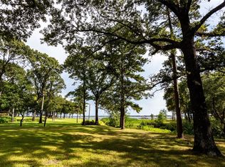313 Lakeside Dr, West Tawakoni, TX 75474