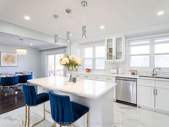 5th image of 54 Bearbury Dr