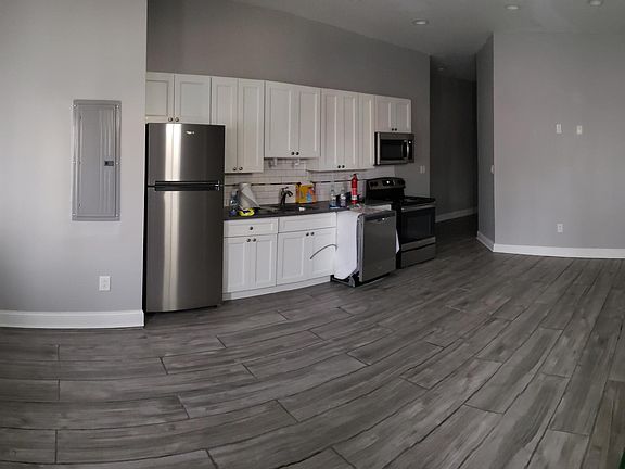 2nd image of 3416 W Clearfield St Floor 1