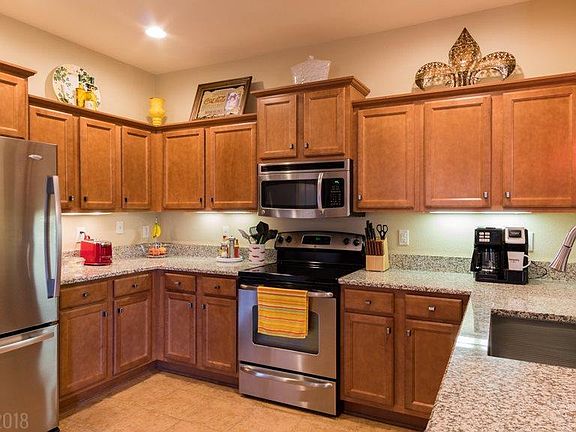 2nd image of 24220 Limerick Ln