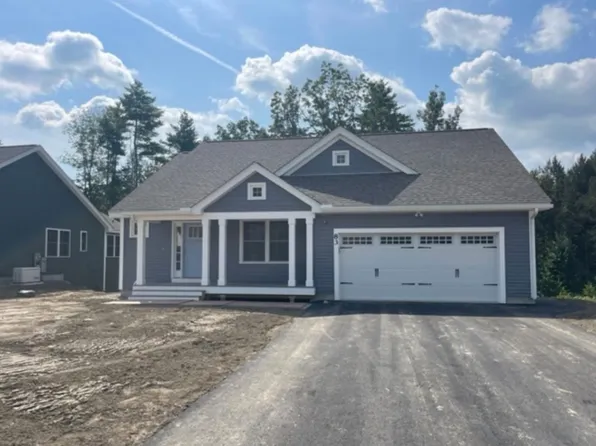 83 Three Ponds Drive #49, Brentwood, NH 03833