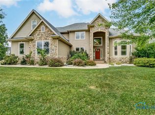 5984 Snowlight Ct, Sylvania, OH 43560