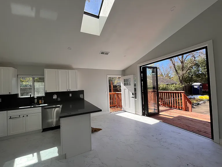 1217 Mountain View Blvd #A — Photo 22