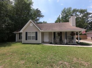 3301 N 4th St, Ocean Springs, MS 39564