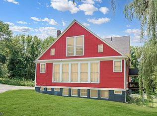 255 Lake Wallkill Rd, Sussex, NJ 07461