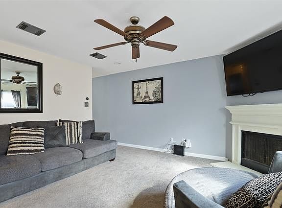 3rd image of 7739 Buford Dr