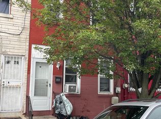 546 S 4th St, Camden, NJ 08103