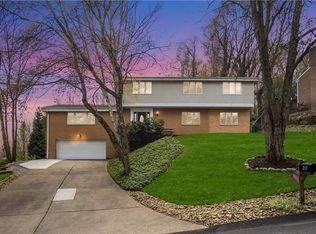 217 Cornwall Dr, Pittsburgh, PA